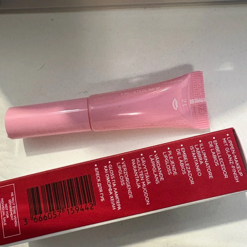 Clarins Lip Perfector - Pink - Picture 2 of 4